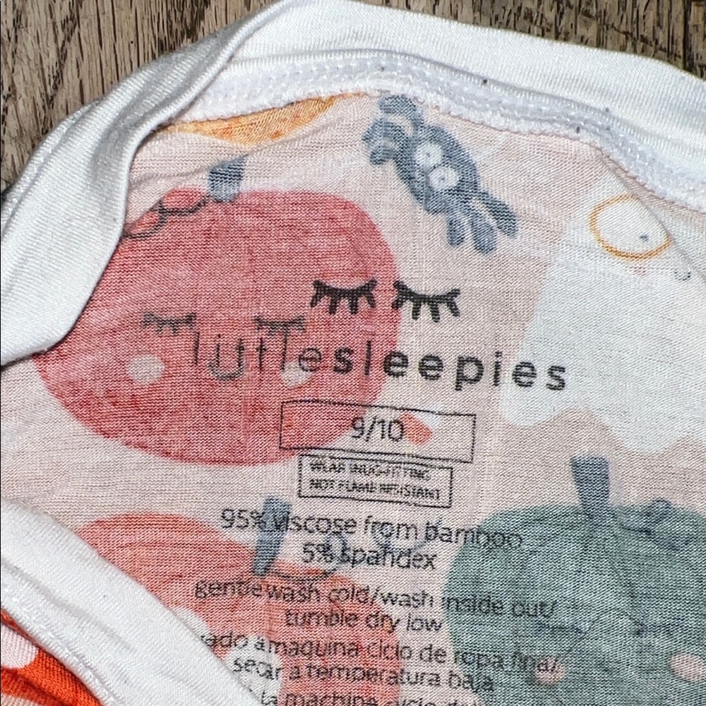 Little Sleepies pumpkin fall (retired print) bamboo pajamas | 9/10 - Picture 2 of 3